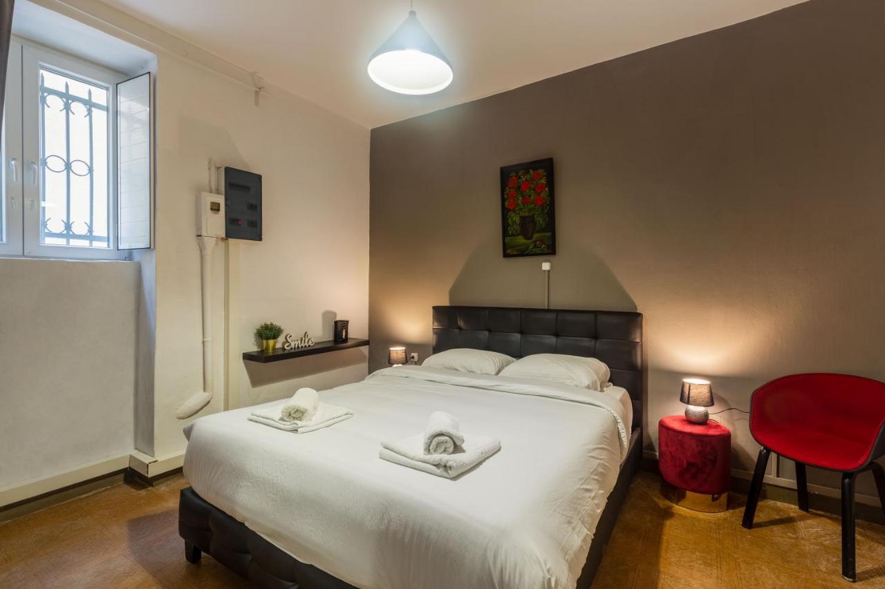 Charming Apartment In The Heart Of Plaka أثينا المظهر الخارجي الصورة